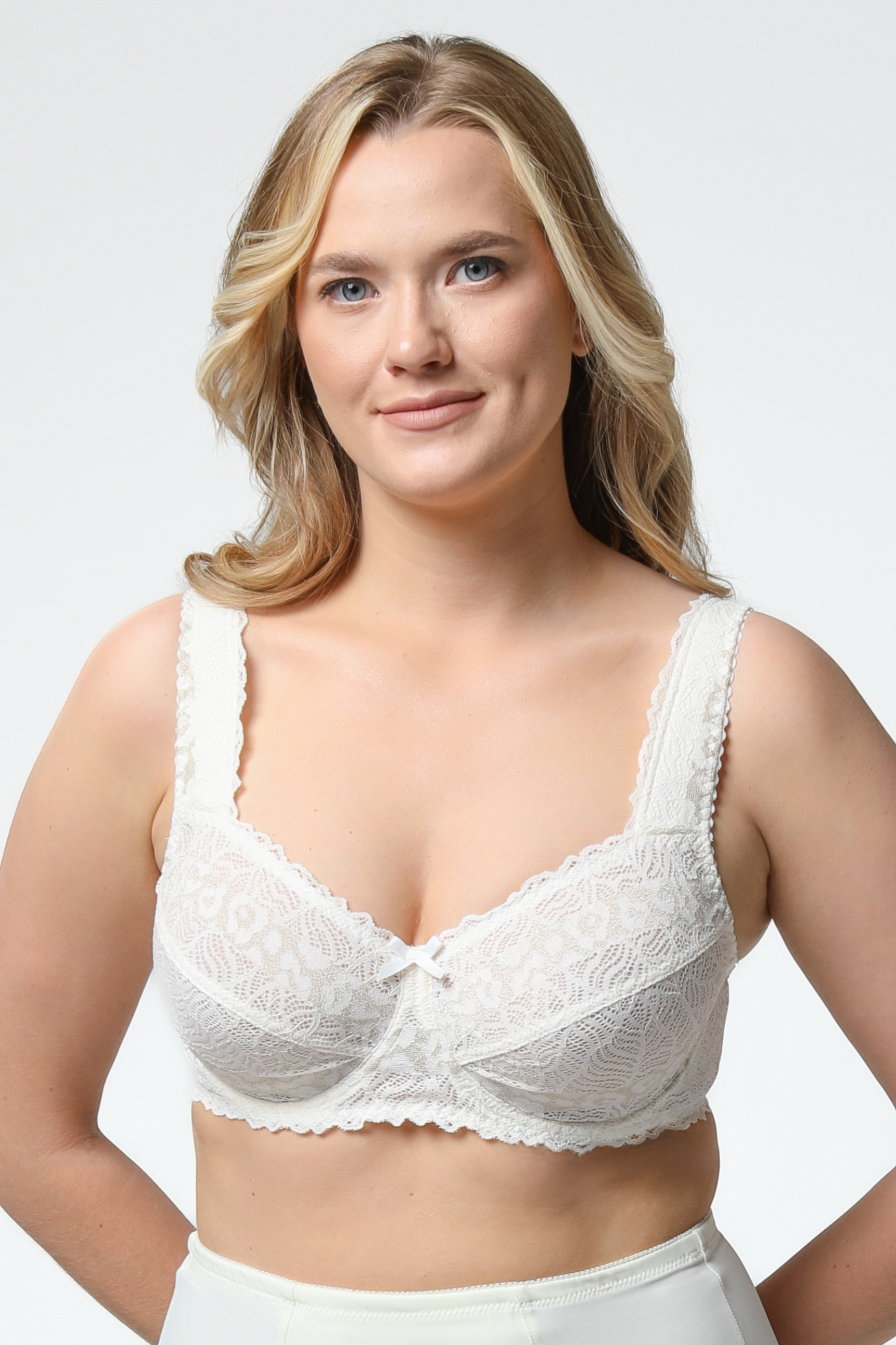 Romi underwired lace bra B-F in ivory