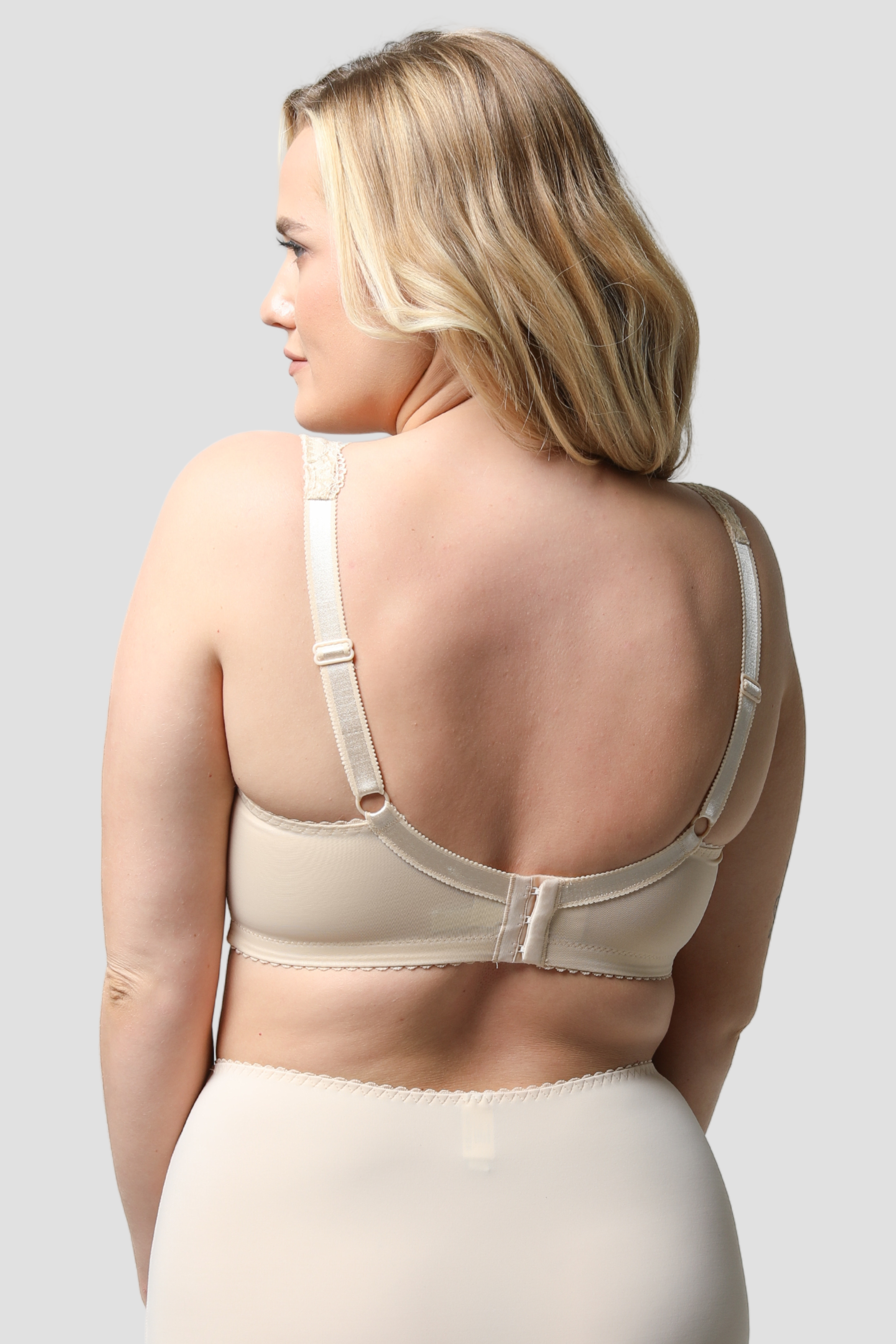 Sara constructive non-wired bra in beige