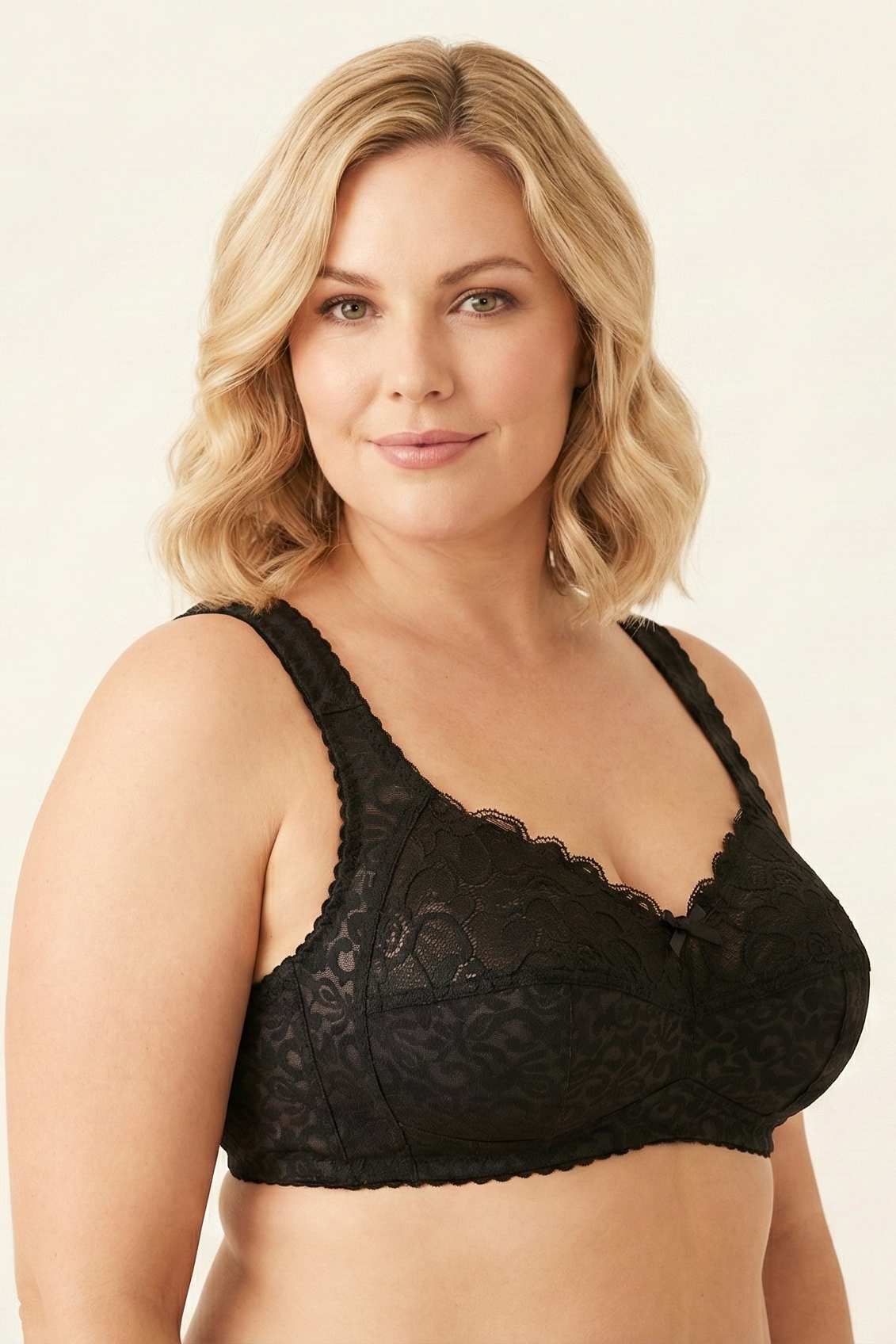 Rachel non-wired lace bra in black
