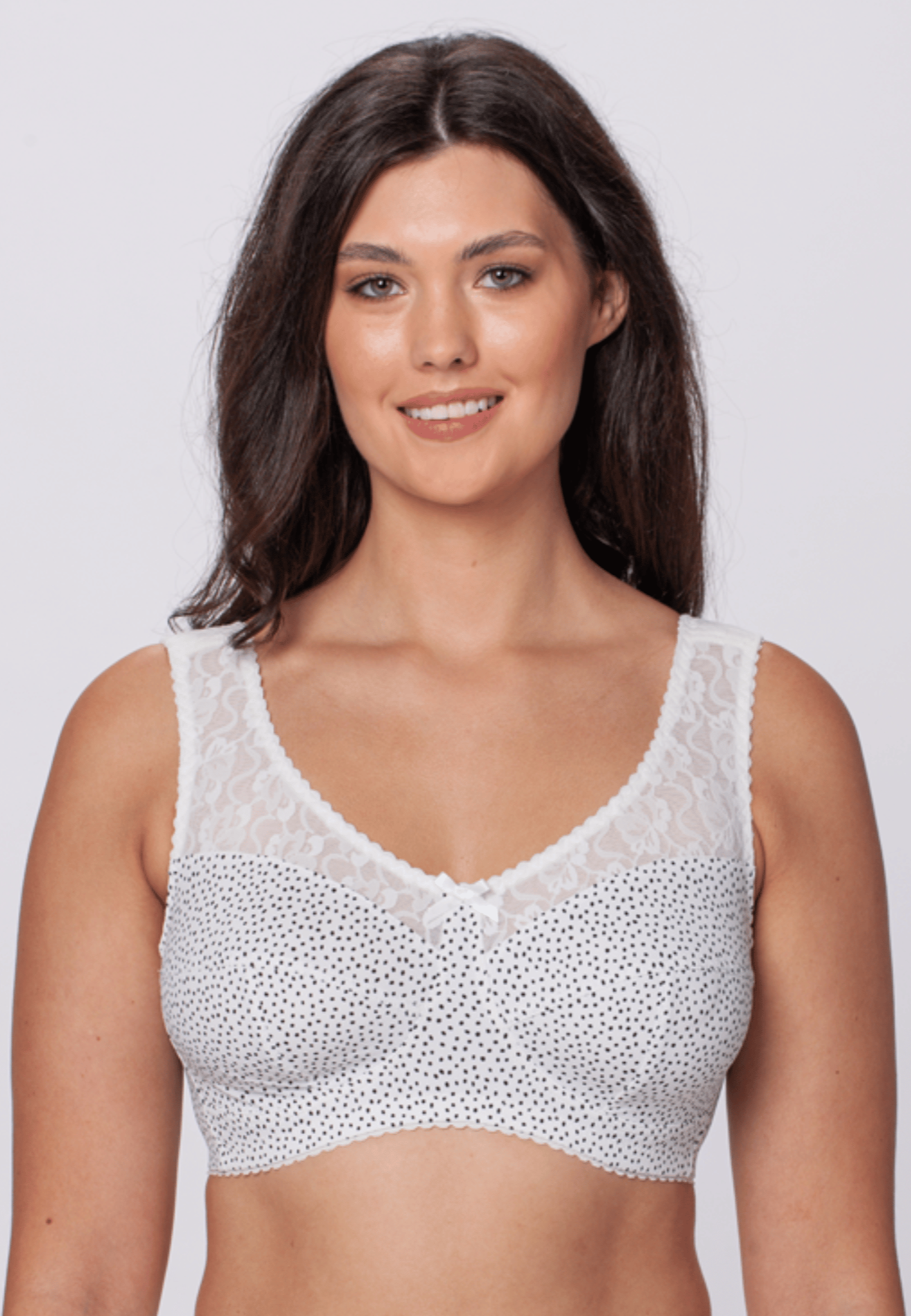 Daniela non-wired bra in white