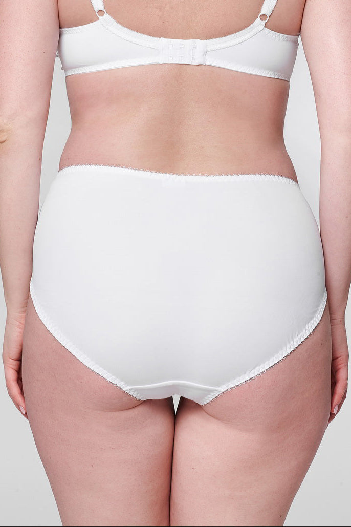 Karen classic regular waist panties in white