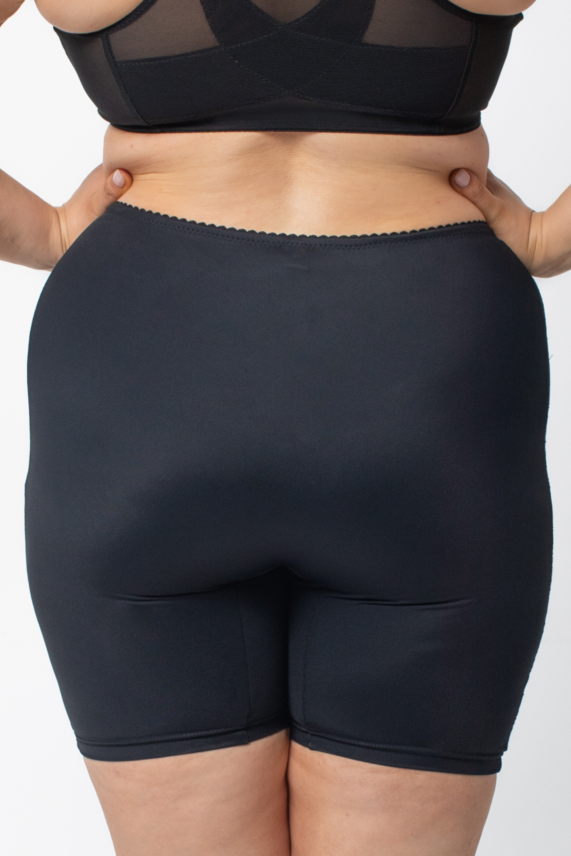 Grace high waist light compression shorts in black