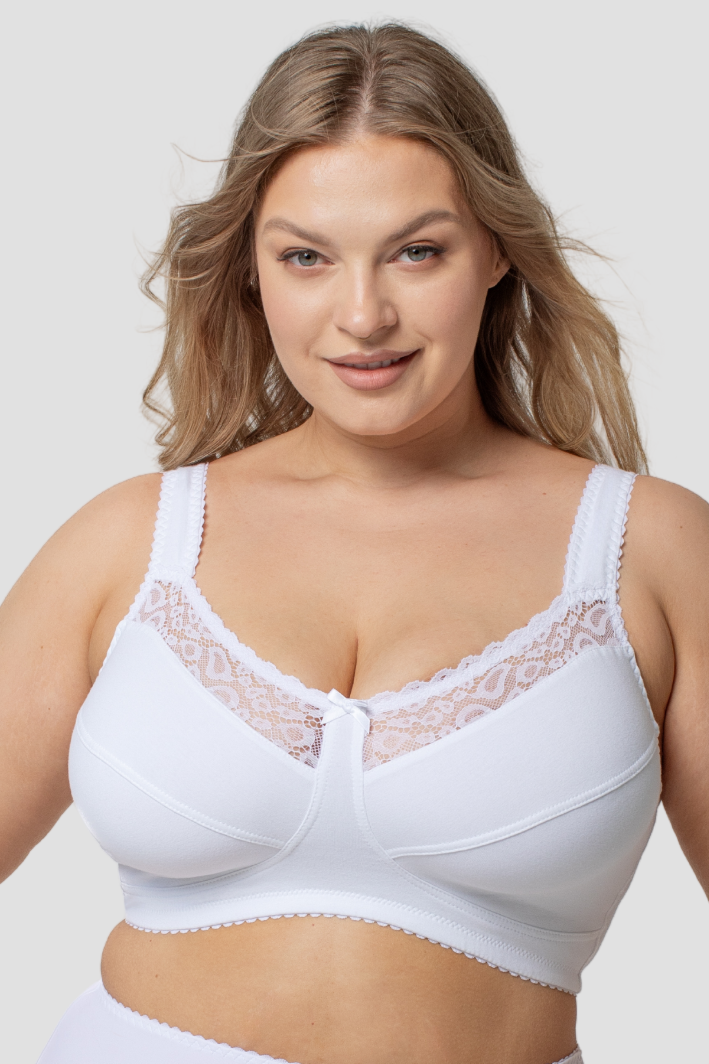 May non-wired everyday cotton bra in white