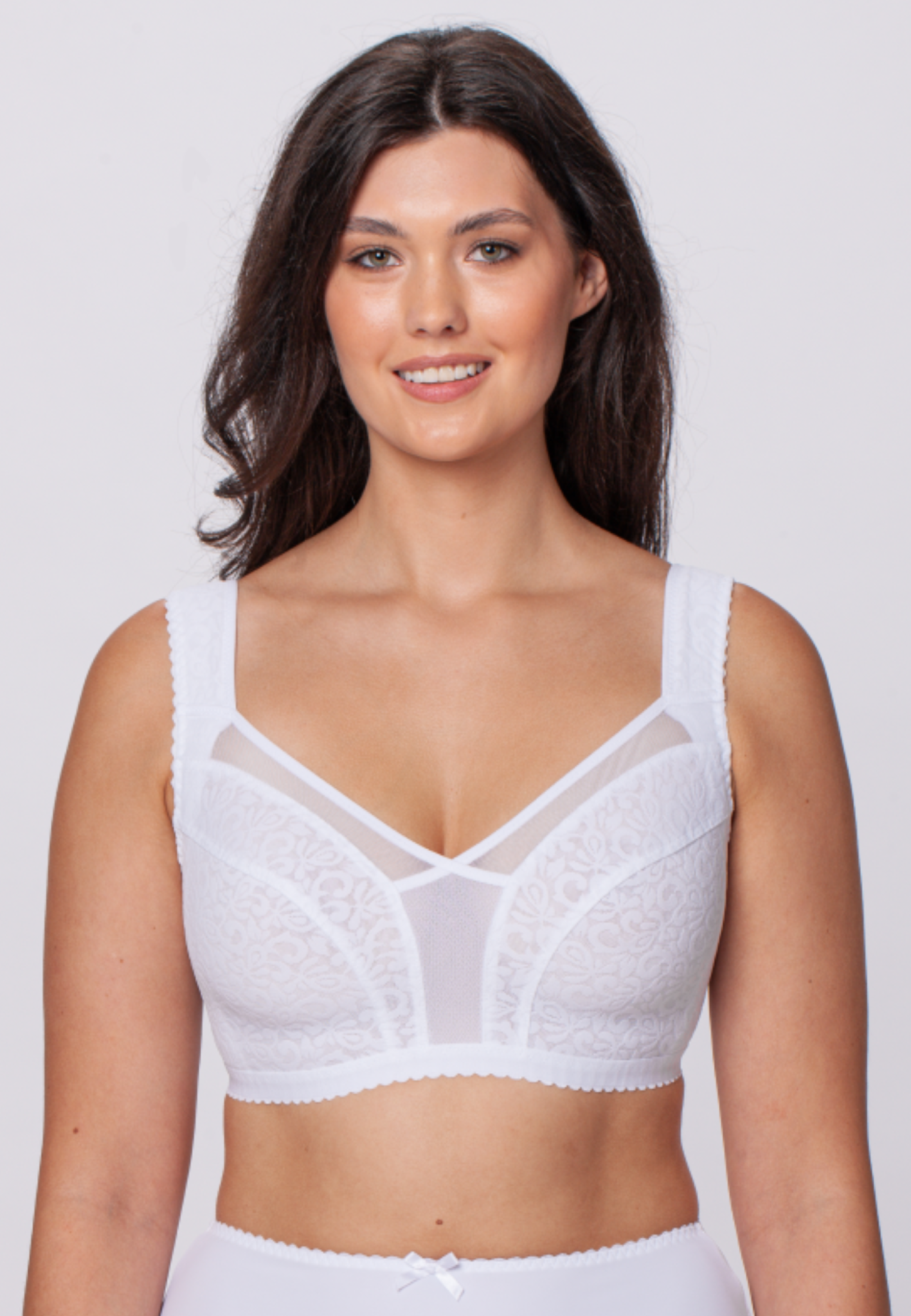 Evita non-wired minimizer bra in white