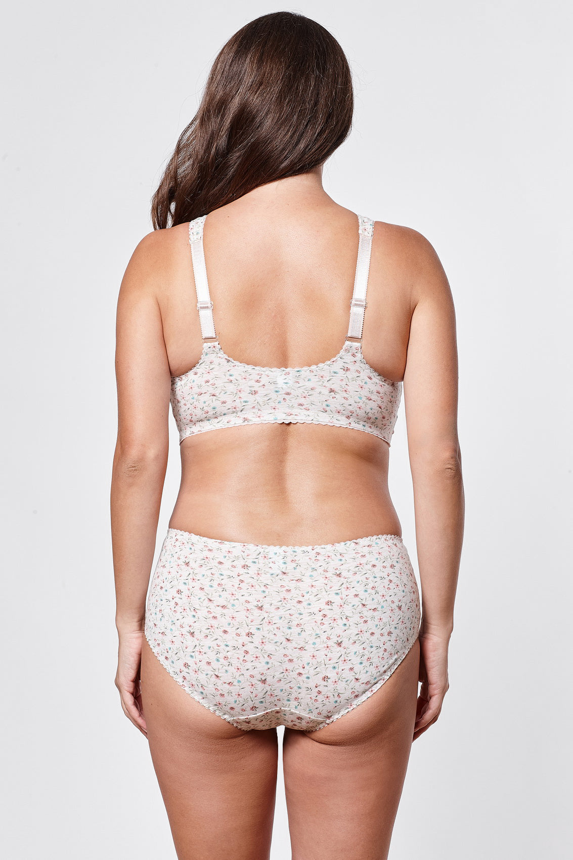 Kiara regular waist cotton panties in beige