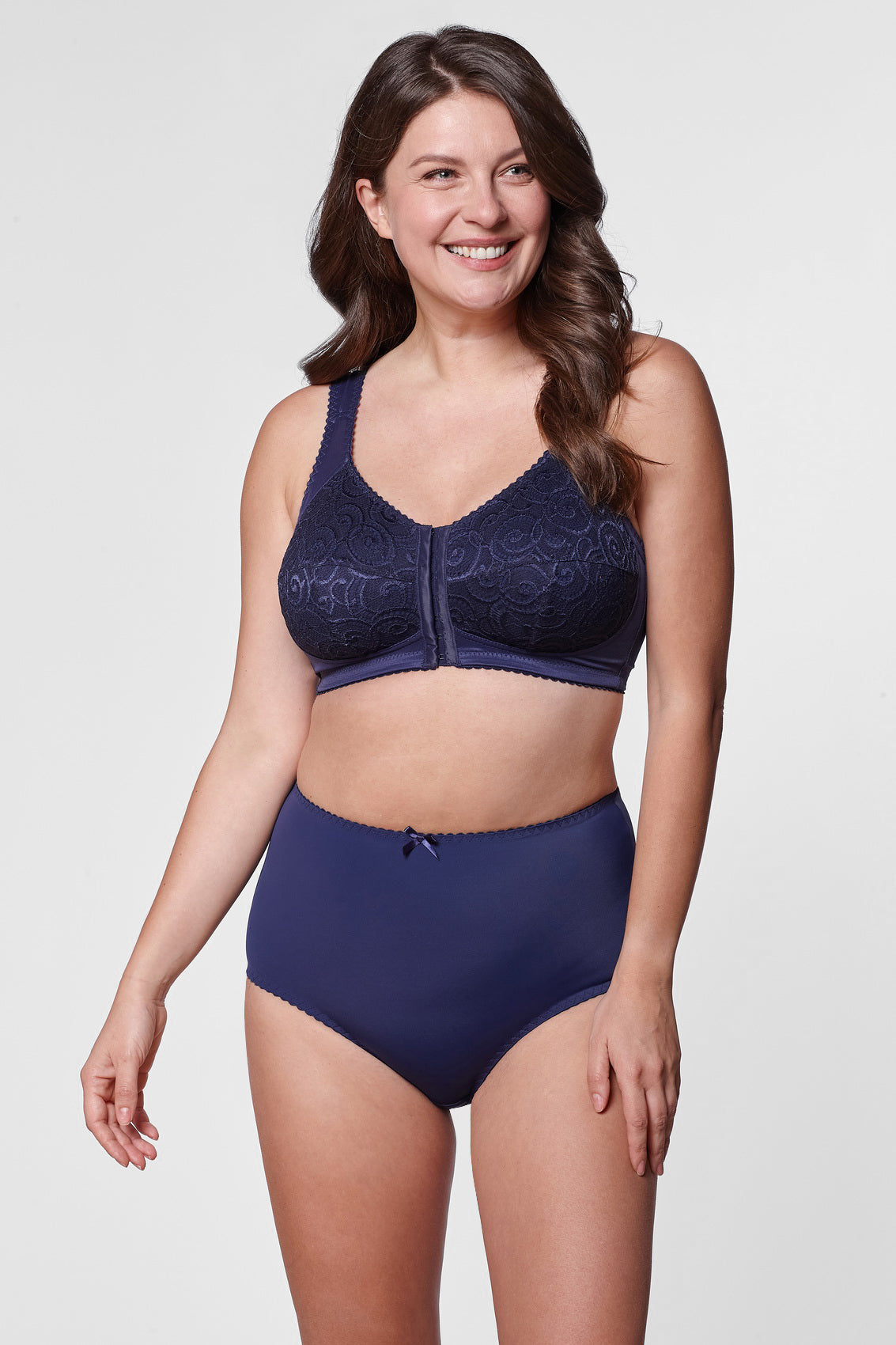 Agnes non-wired front-closure bra in navy