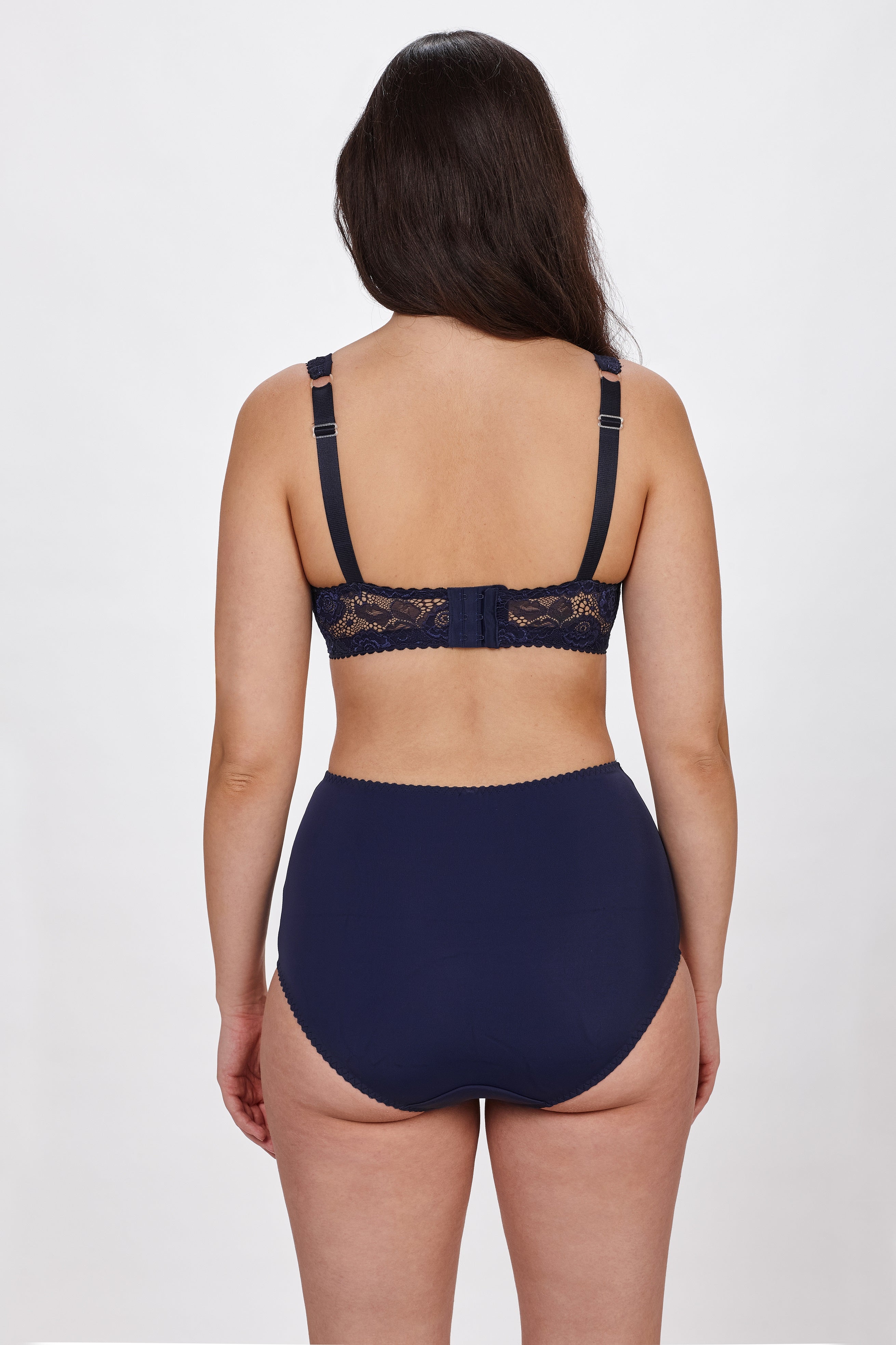 Carmela everyday non-wired bra in navy