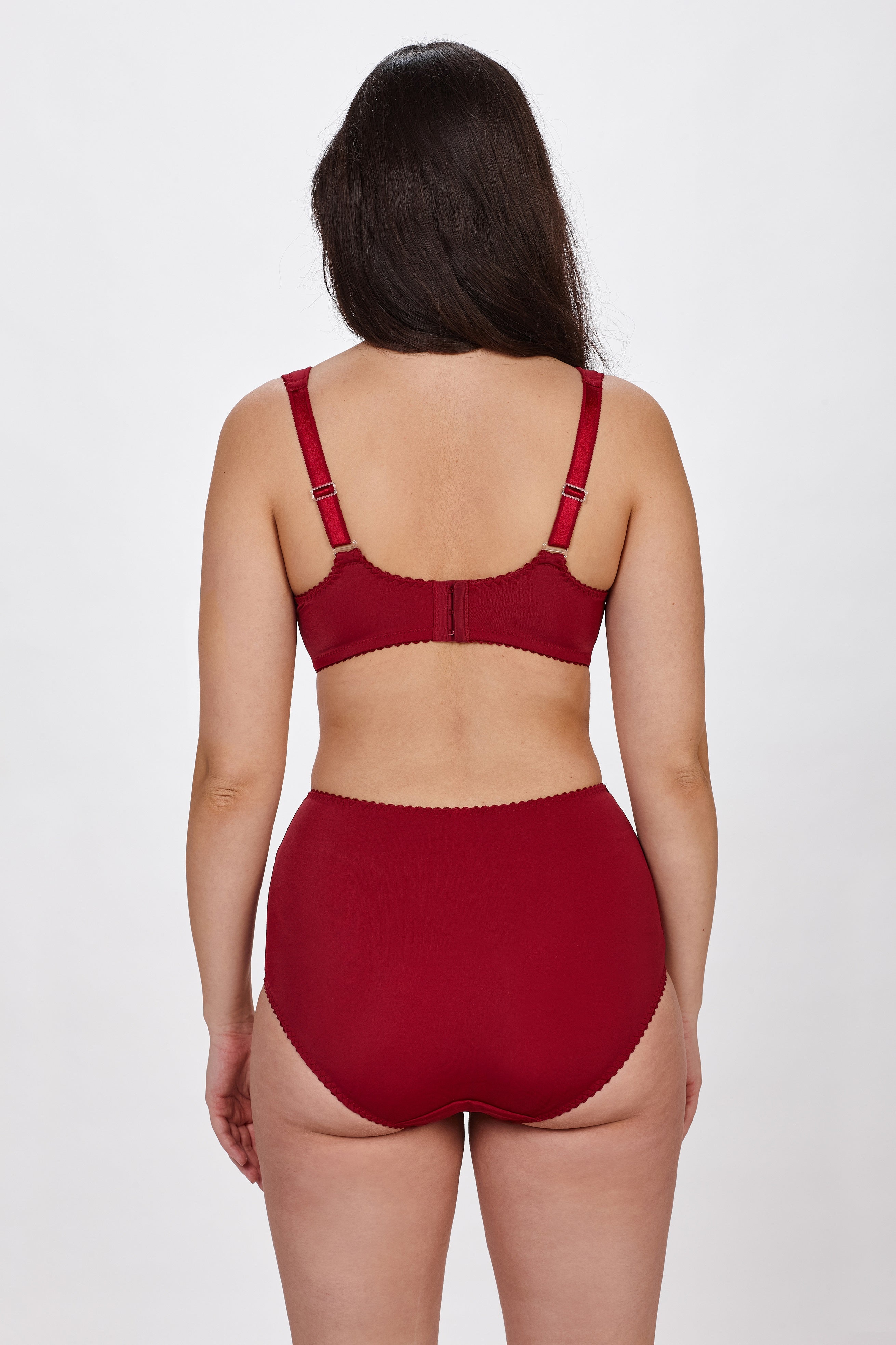 Celesta underwired full cup bra in burgundy