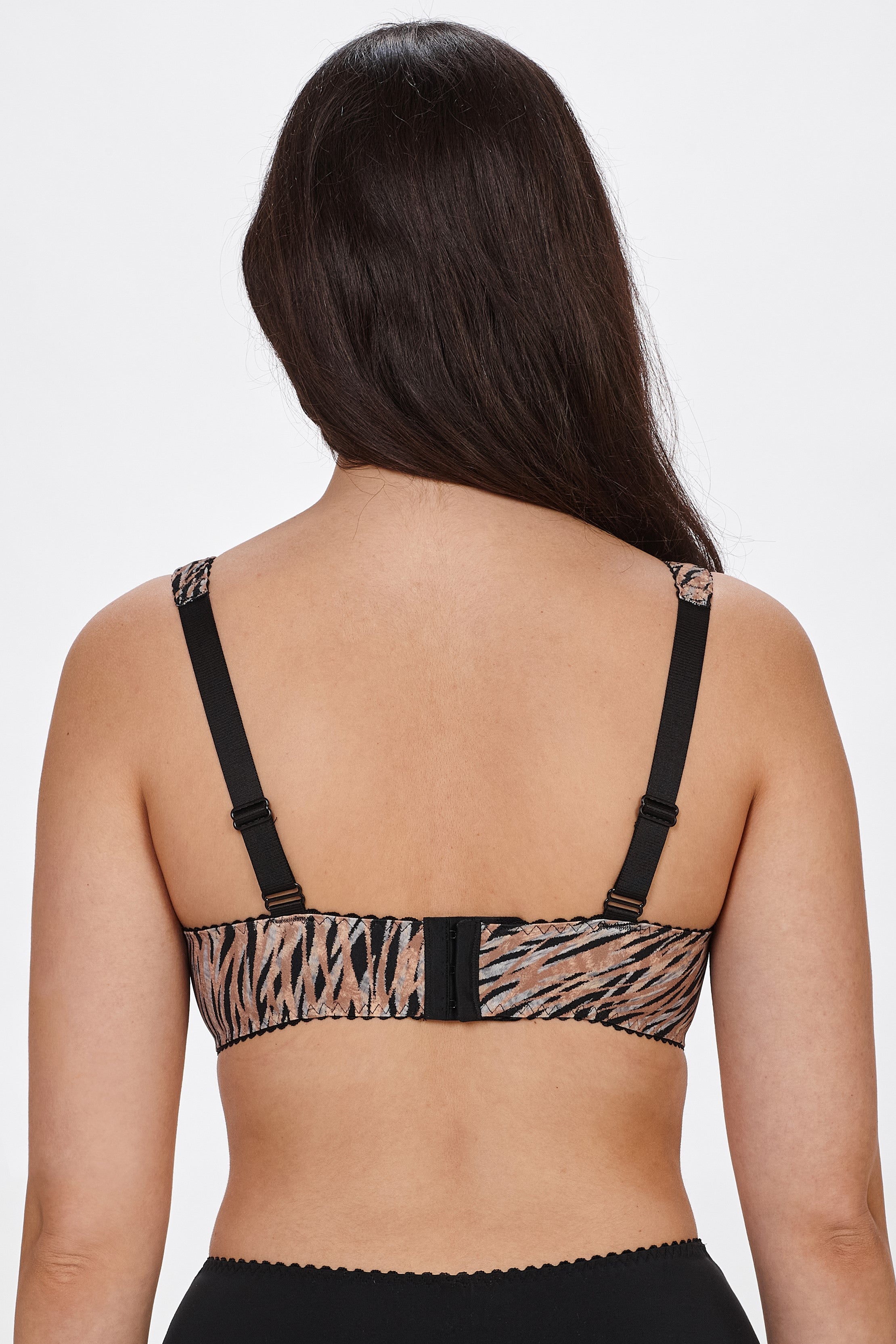 Cleo underwired animal print bra in black